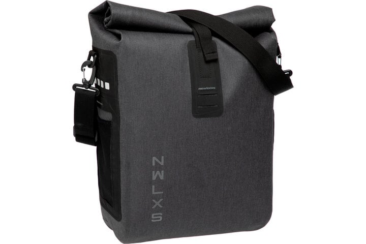 New Looxs schoudertas Varo waterdicht zwart 20L 2