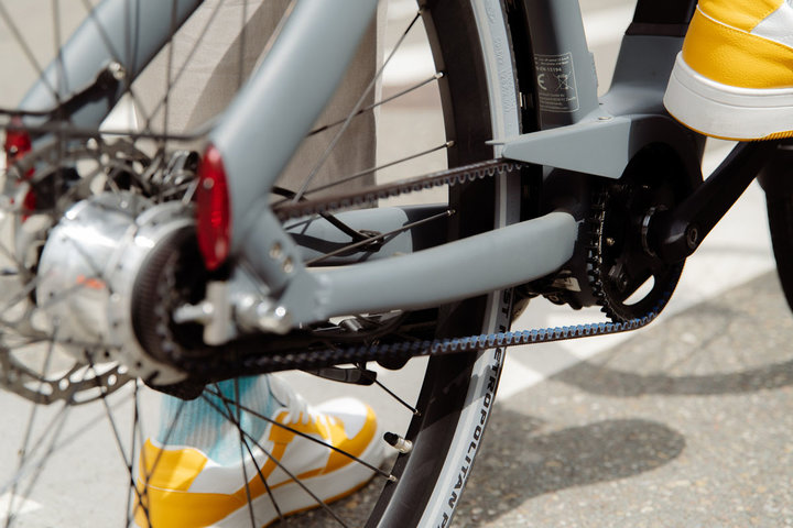 Cortina E-Blau Herenfiets 28 inch 61cm DB7 belt 8