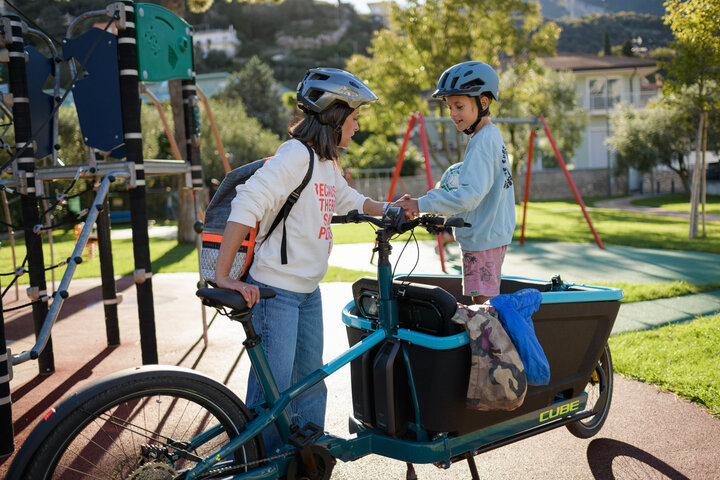 CUBE Cargo Hybrid 500 Elekrtische Bakfiets 14