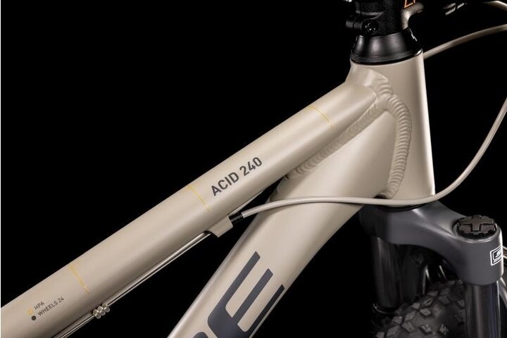 CUBE ACID 240 V-Brakes 24 inch Mountainbike 7v 13