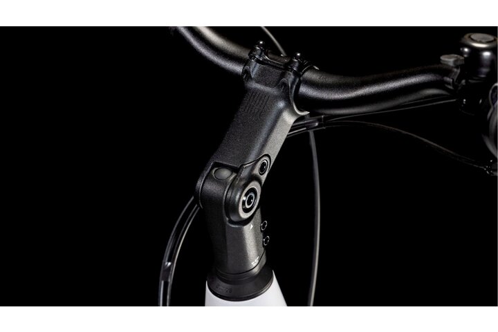 Cube Supreme Hybrid Comfort One 500 Elektrische Damesfiets 28 inch 8v 4