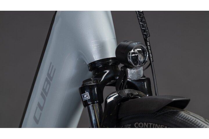 Cube Supreme Hybrid Comfort One 600 Elektriche Damesfiets 28 inch 54cm 5v 7