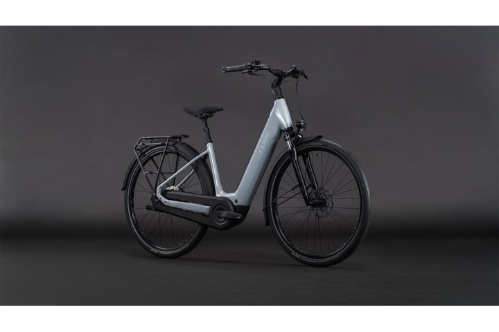 Cube Supreme Hybrid Comfort One 600 Elektriche Damesfiets 28 inch 58cm 5v 8