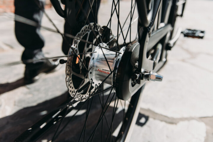 QWIC INTER Plus Elektrische Damesfiets 28 inch 49cm7v 6