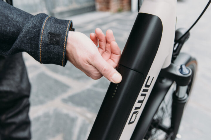 QWIC INTER Plus Elektrische Damesfiets 28 inch 49cm7v 3