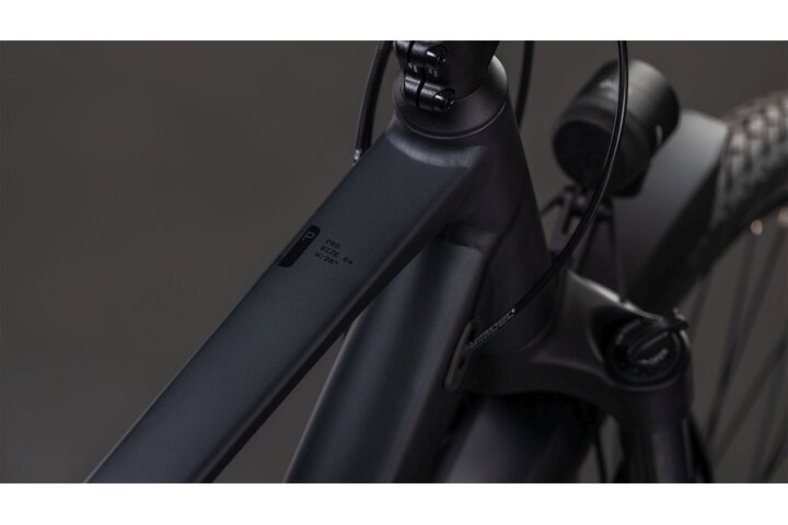 Cube Kathmandu Pro Herenfiets 28 inch 54cm 10v 2