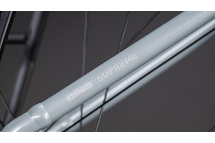 Cube Supreme Hybrid Comfort One 600 Elektriche Damesfiets 28 inch 50cm 5v 5