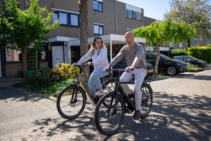Altec Blitz Elektrische Herenfiets 28inch Zwart 55cm 19