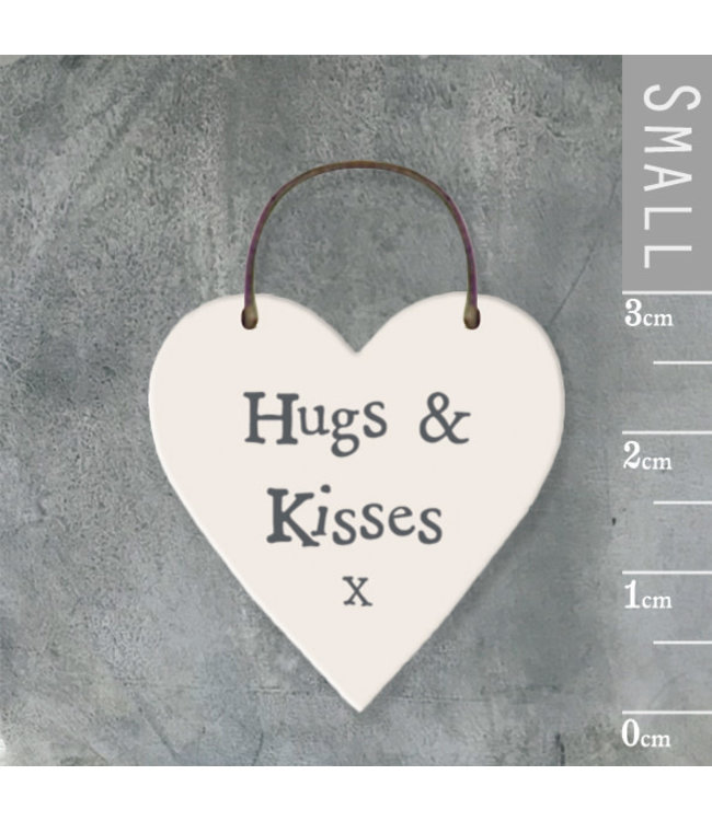 2912 Little heart sign-Hugs & kisses