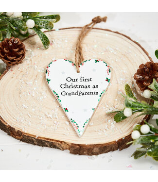 CERAMIC GRANDPARENT HEART HANGER WITH STARS & HOLLY