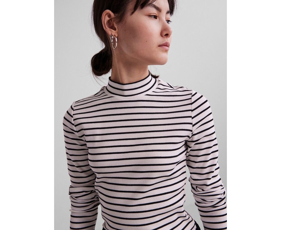 Pieces PCVoma LS High Neck Top BC 