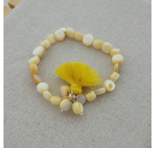 SHELL TASSEL ARMBAND GEEL