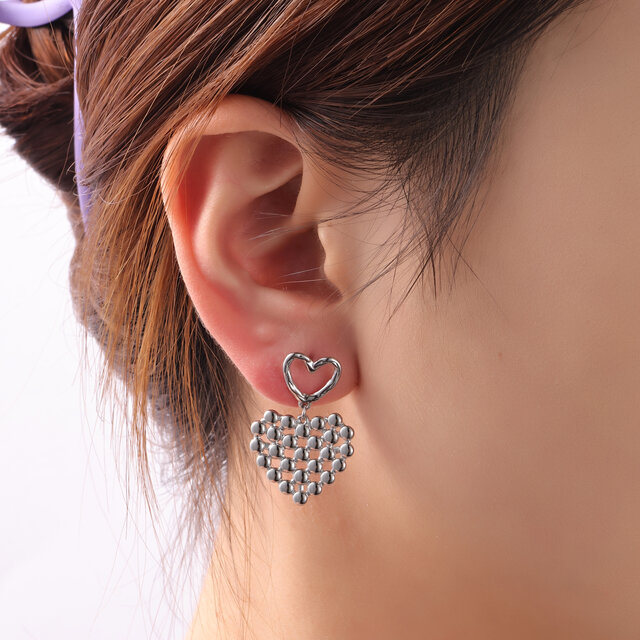 CHECKERD HEART OORBELLEN E4304-1 CHECKERD HEART OORBELLEN E4304-1