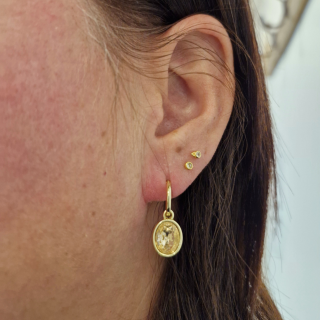 City Fashion Hoops Crystal 82925 City Fashion Hoops Crystal 82925