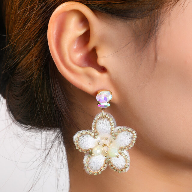 Day & Eve Oorbel E5123-1