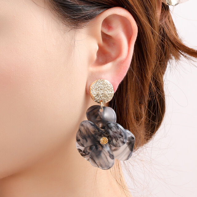 Flower Drop & Dangle Grey Oorbellen E4535-1
