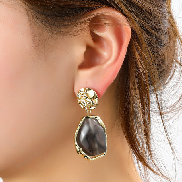 Oval Glass Dangle Grey Oorbellen E4546-1