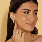 Lila Epoxy Gouden Oorsteker: Elegantie in Kleur