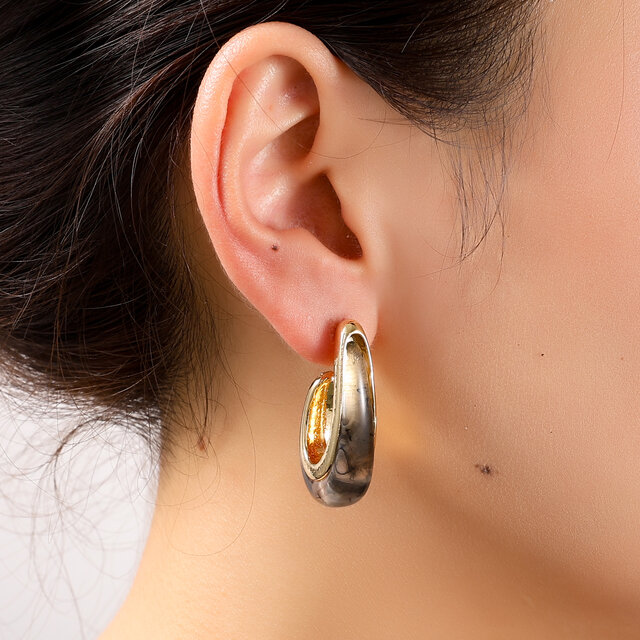 Smooth Resin Drop Black Oorbellen E55010-1 Smooth Resin Drop Black Oorbellen E55010-1