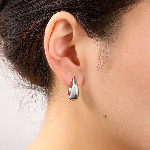 Small Oval Drop Creole Oorbellen E56457-1 Small Oval Drop Creole Oorbellen E56457-1