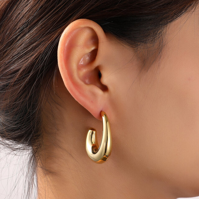 Oval Hollow Hoop Oorbellen E56226-2 Oval Hollow Hoop Oorbellen E56226-2