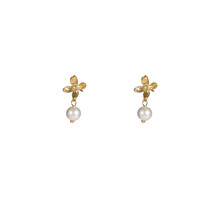 Pearly Flower Stud E56193-2