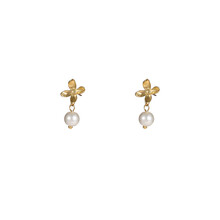Pearly Flower Stud E56193-2