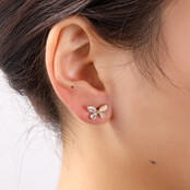 Pearly Butterfly Stud Oorbellen E56189-2 Pearly Butterfly Stud Oorbellen E56189-2