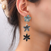 Flower Dangle Black Oorbellen E55033-1 Flower Dangle Black Oorbellen E55033-1