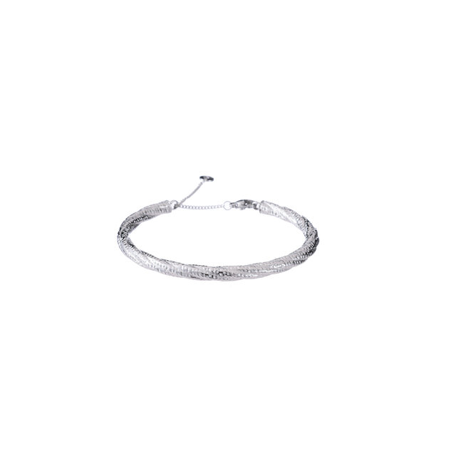 Hammered Bangle - RH  B4718-1