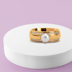 Twisted Girls Love Pearls Ring Set