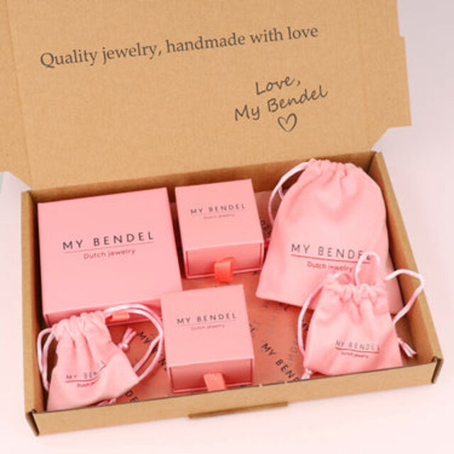 Minimalistische ring - kleine witte parels