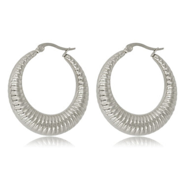 33 mm brede oorring met unieke afwerking 33x7mm