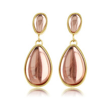 Elegante Gouden Oorbellen met Roze Druppelsteen