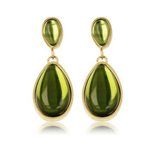 Elegante Gouden Oorbellen met Groene Druppelsteen