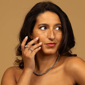 Brede gevlochten damesring - Elegant en stijlvol