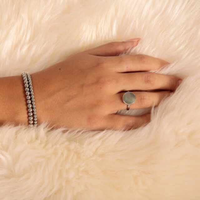 Ring - unieke zwarte parel - elegante uitstraling