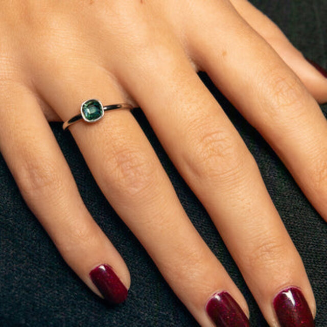 Zilveren aanschuifring - groene glassteen - Stainless steel