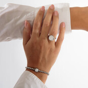 Elastische Howlite Armband - Luxe stainless steel Design