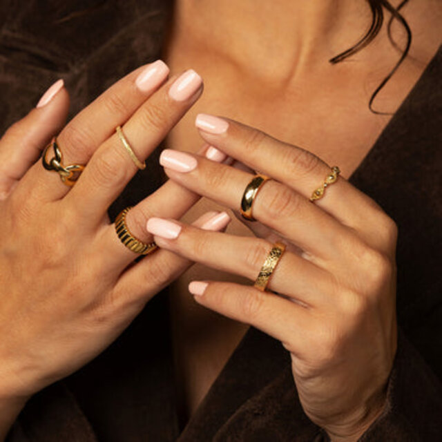 Bold Elegance – Schakelring in Goudkleur