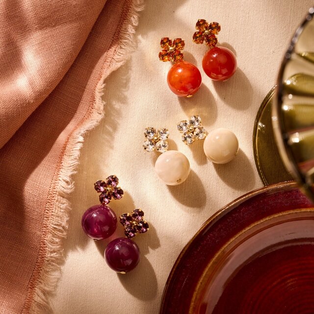 Oui Oui Paris Paarse Oorbellen 84407Mix05 Oui Oui Paris Paarse Oorbellen 84407Mix05