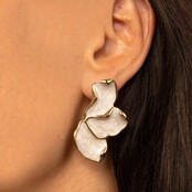 My Bendel statement oorbellen goud & Mother of Pearl – stainless steel