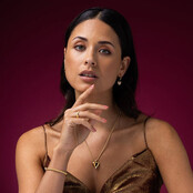 Gouden Oorringen met zirkonia hartjes - My Bendel