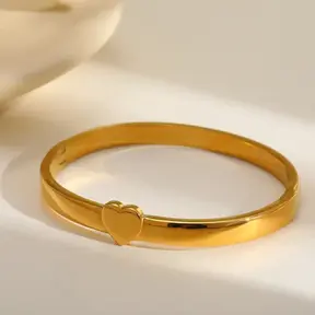 Stainless Steel Bangle Armband met Hartje – Minimalistisch Goud