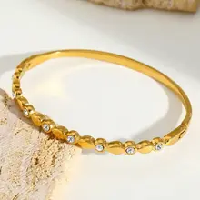 Stainless Steel Bangle Armband met Zirkonia – Goudkleurige Luxe Armband