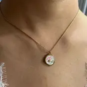 Stainless Steel Ketting Maan & Ster Goud – Subtiele Bedelketting met Parelmoer
