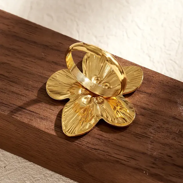 Verstelbare Ring Bloem Goud met Kleur – Statement Ring Verstelbaar