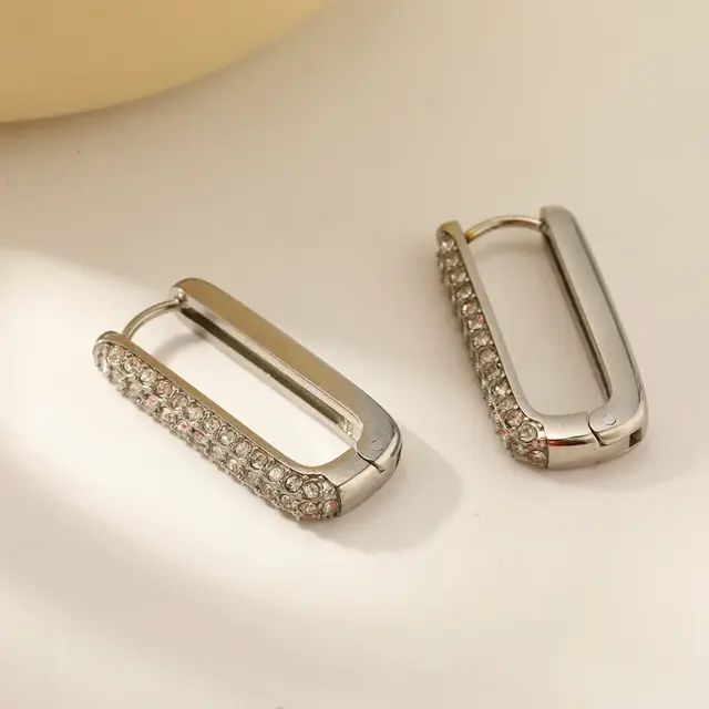 Stainless steel oorbellen met zirconia 25 mm – rechthoekige hoops goud/zilver