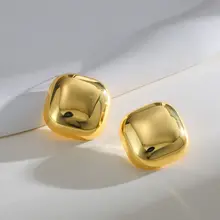 Stainless steel vierkante oorbellen goud – statement studs