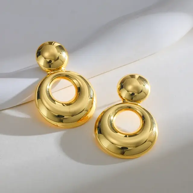 Stainless steel statement oorbellen goud – ronde studs